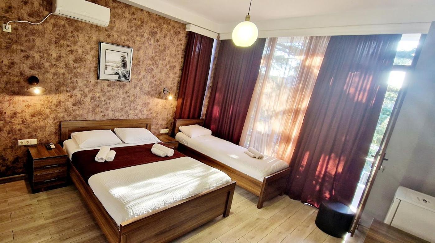 Balu Hotel Kobuleti Exterior photo
