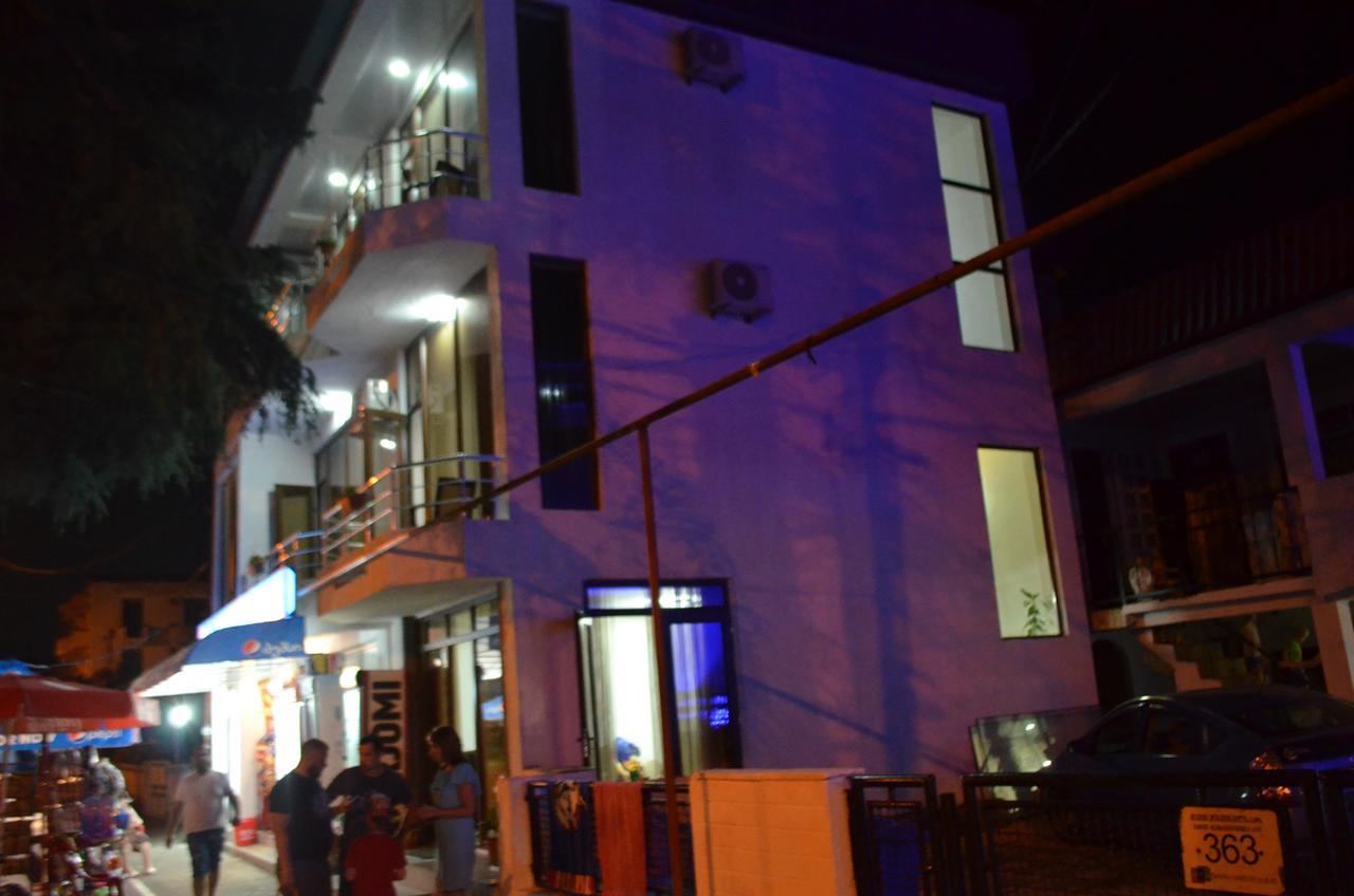 Balu Hotel Kobuleti Exterior photo