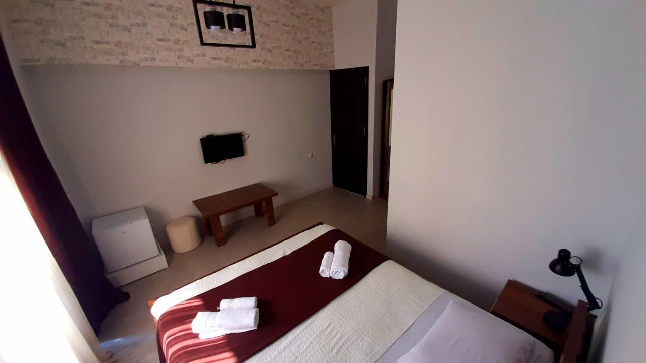 Balu Hotel Kobuleti Exterior photo