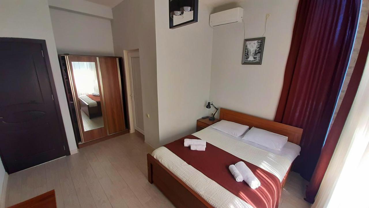 Balu Hotel Kobuleti Exterior photo
